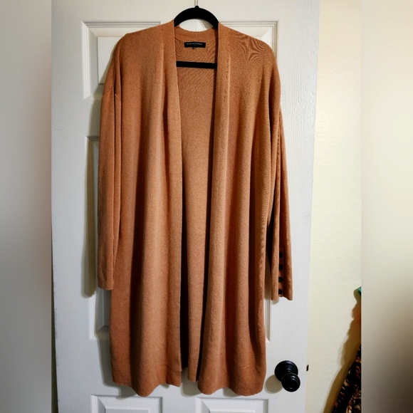 Banana Republic Sweaters - Banana Republic long cardi XL